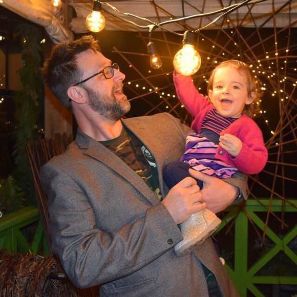 Meet your Posher, Chris - Picture 1 of 1